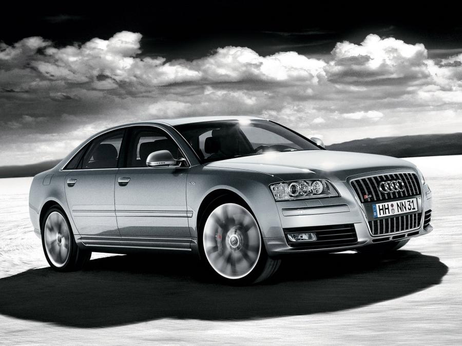  Audi S8 (D3) 2008 года  (WW) (фото 1 из 15)